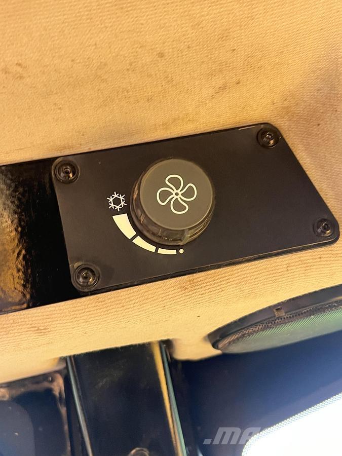 JCB 6T-3 Ne cestni demperji