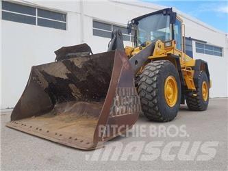 Volvo L90C Kolesni nakladalci