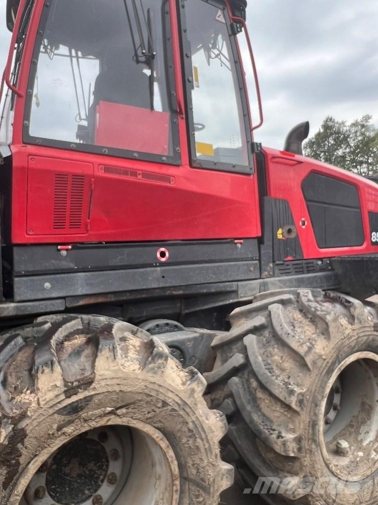 Komatsu 855 Forwarderji