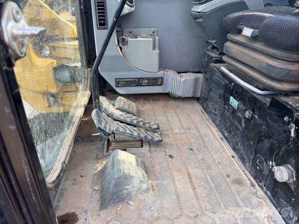 CAT 308 CR Mini bagri <7t