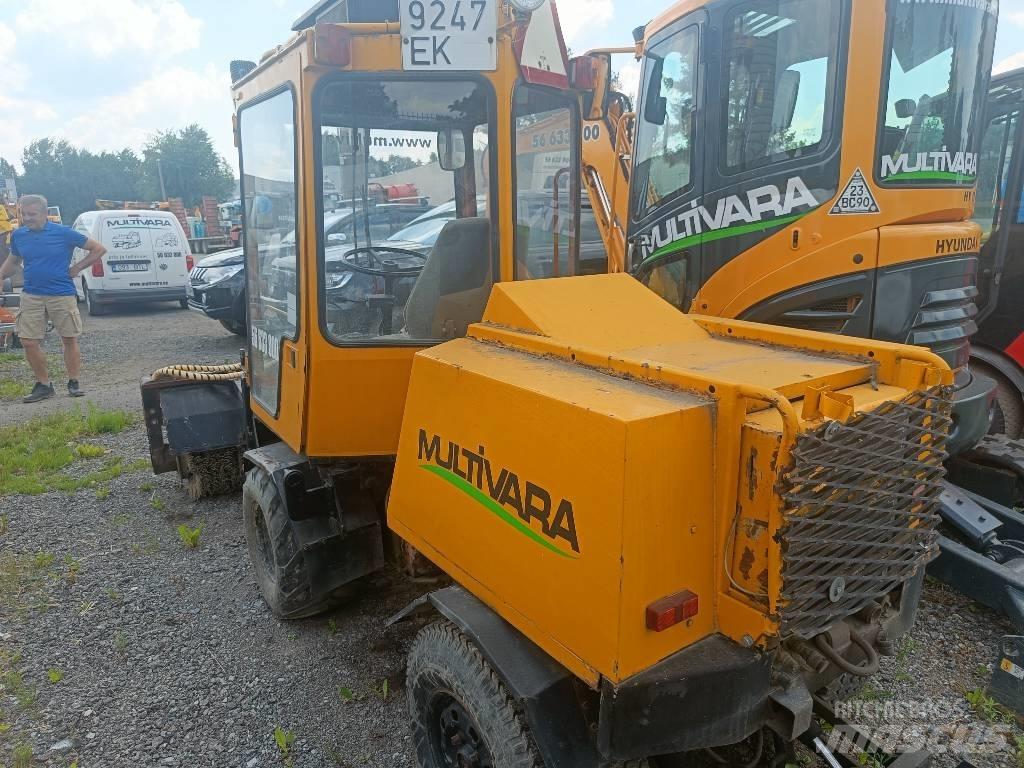 Linexa 870 Vozila za prevoz delovne opreme