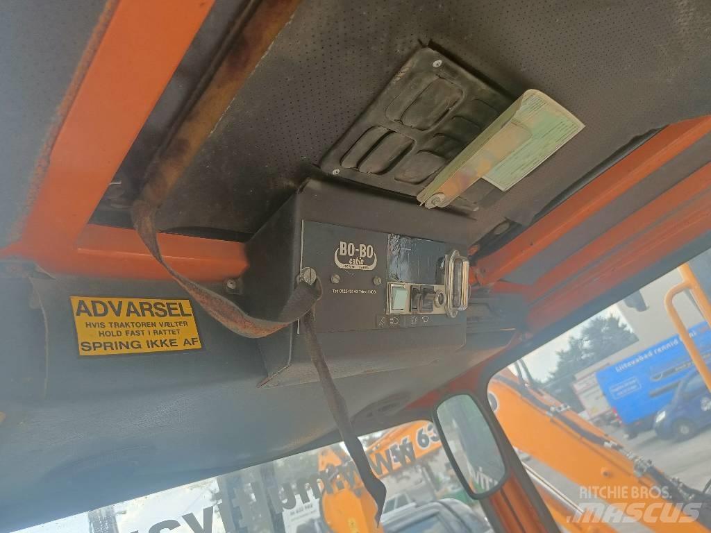 Linexa 870 Vozila za prevoz delovne opreme