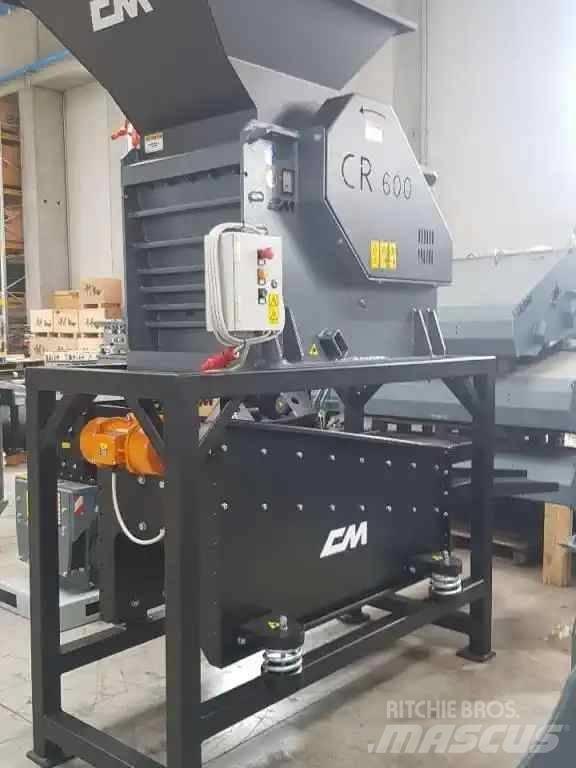 CM CR 600 Drobilne žlice