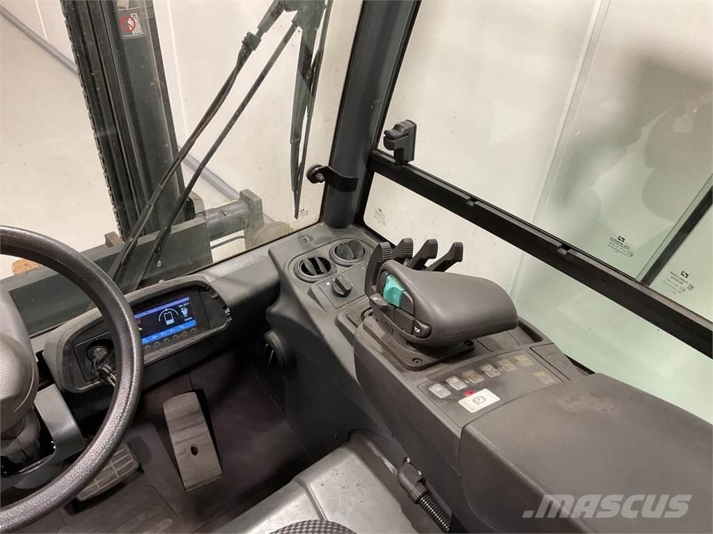Mitsubishi FB50-2 Električni viličarji