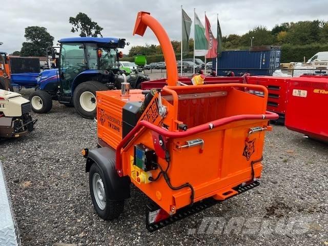 Timberwolf TW230/HB Drobilci lesa