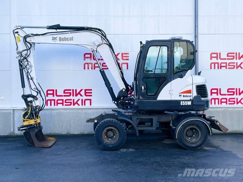 Bobcat E 55 W Bagri na kolesih