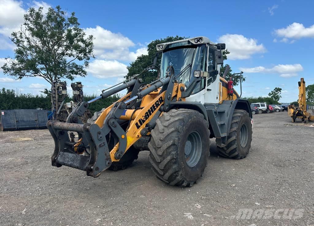 Liebherr L 538 Kolesni nakladalci