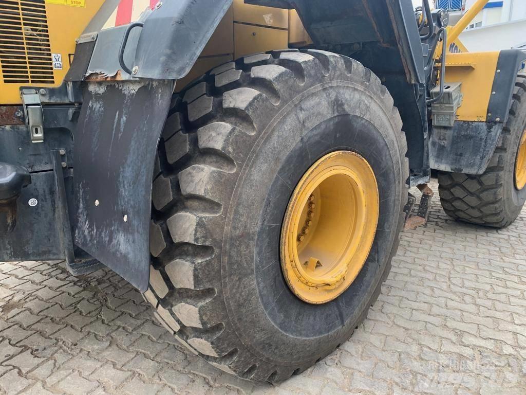 Komatsu WA 470-6 Kolesni nakladalci