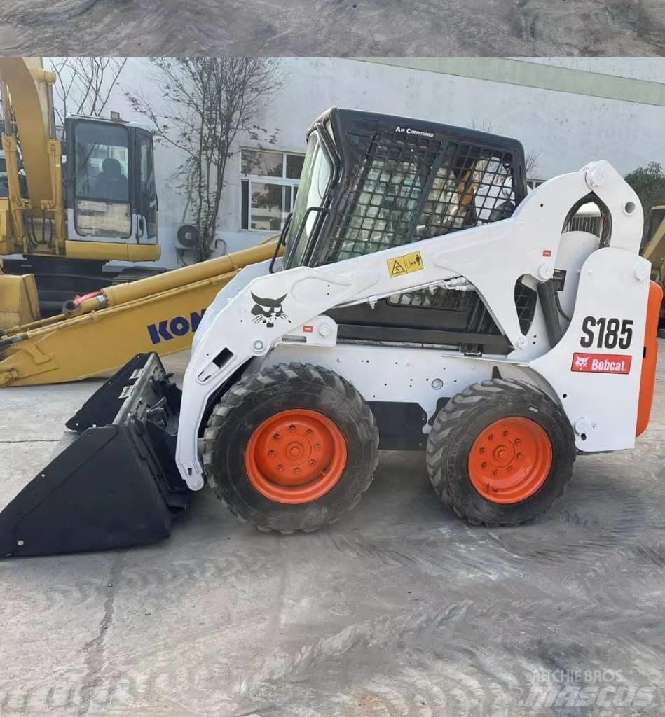Bobcat S185 Skid steer mini nakladalci