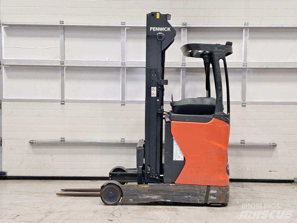 Linde R14-01 Viličarji s pomičnim teleskopom