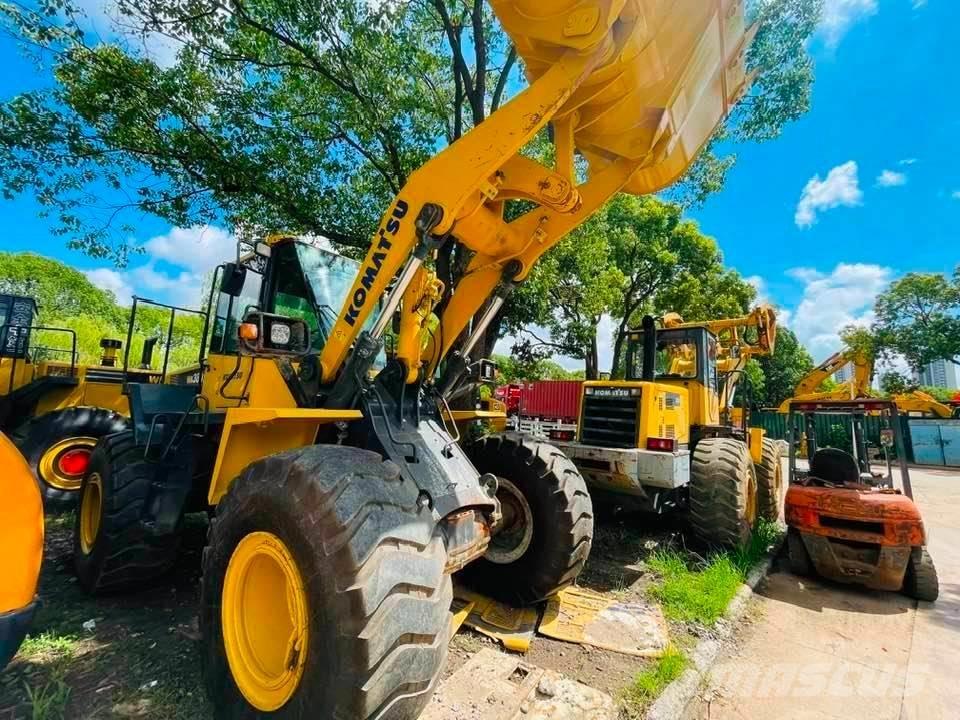 Komatsu WA380-6 Kolesni nakladalci
