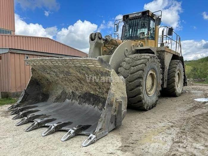 CAT 990II Kolesni nakladalci