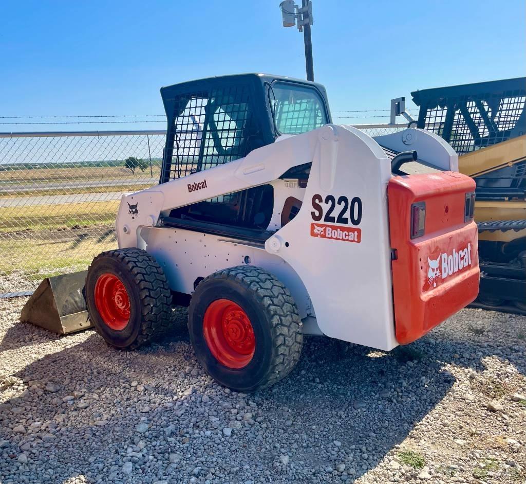 Bobcat S 220 Skid steer mini nakladalci