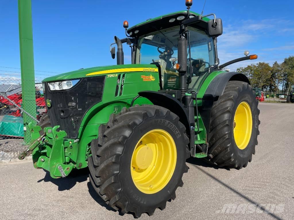 John Deere 7250 R Traktorji