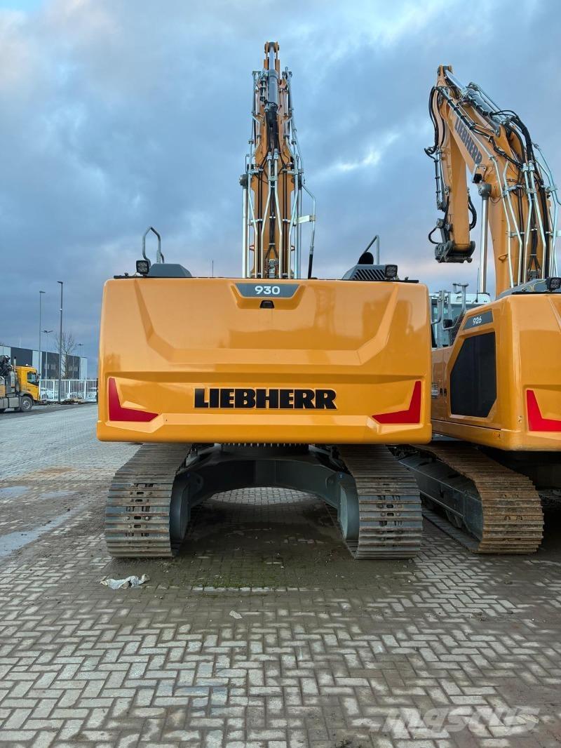 Liebherr R930 Bagri goseničarji