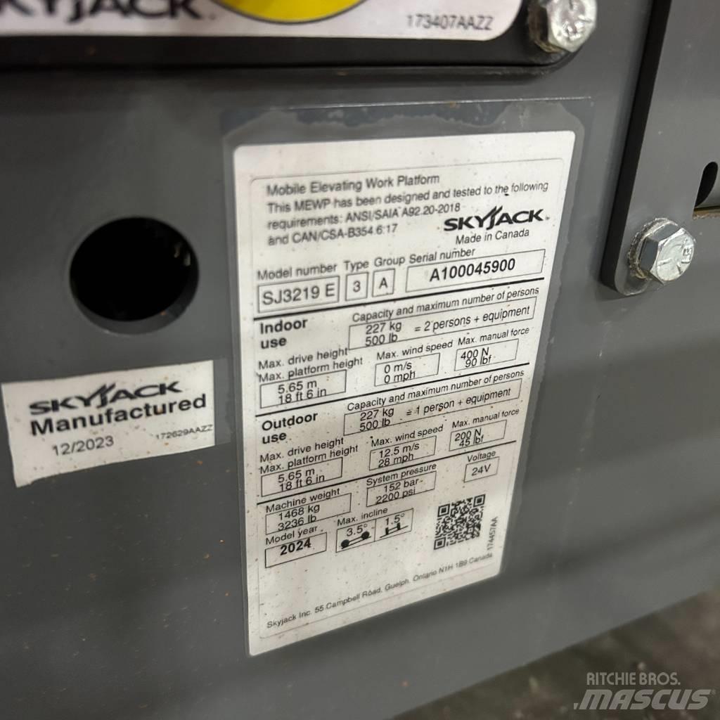 SkyJack SJ 3219 Škarjaste dvižne ploščadi