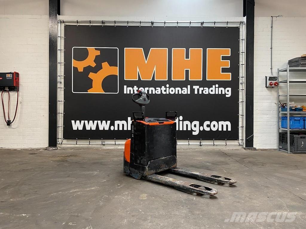 BT LWE160 Električni nizko dvižni viličar