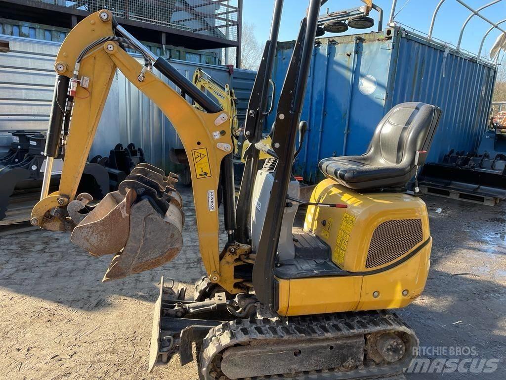 CAT 300.9 D Mini bagri <7t