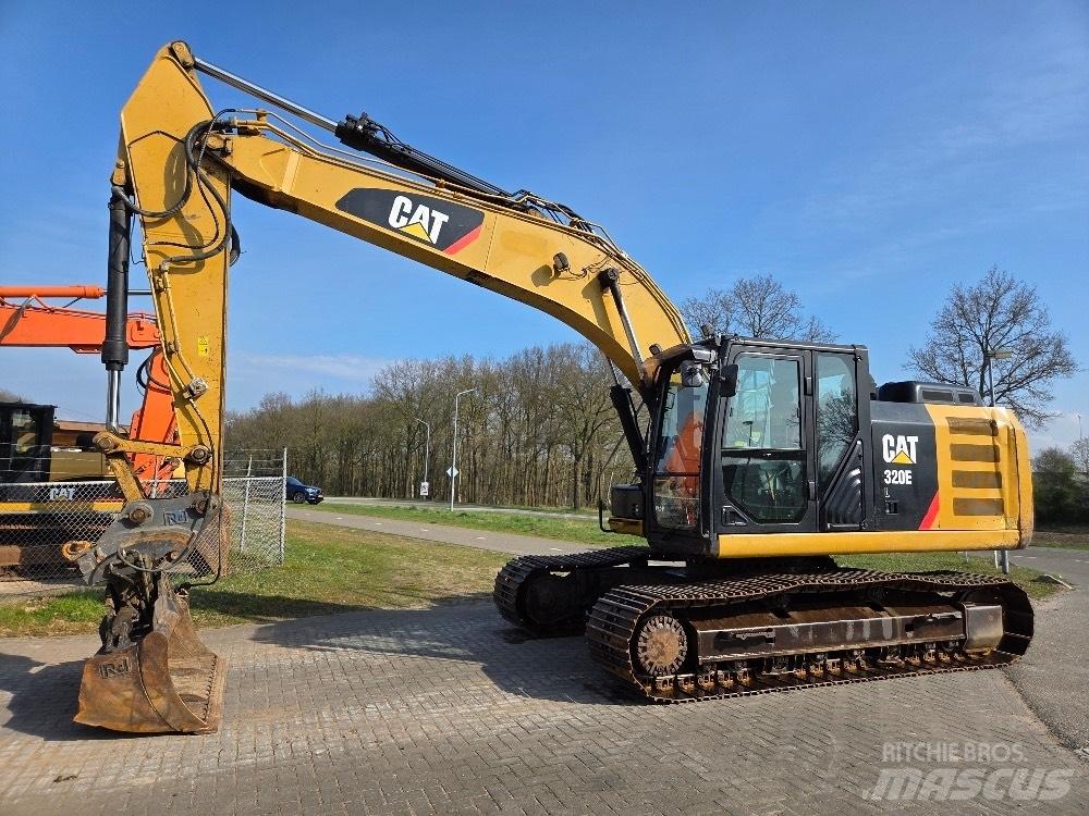 CAT 320EL Bagri goseničarji
