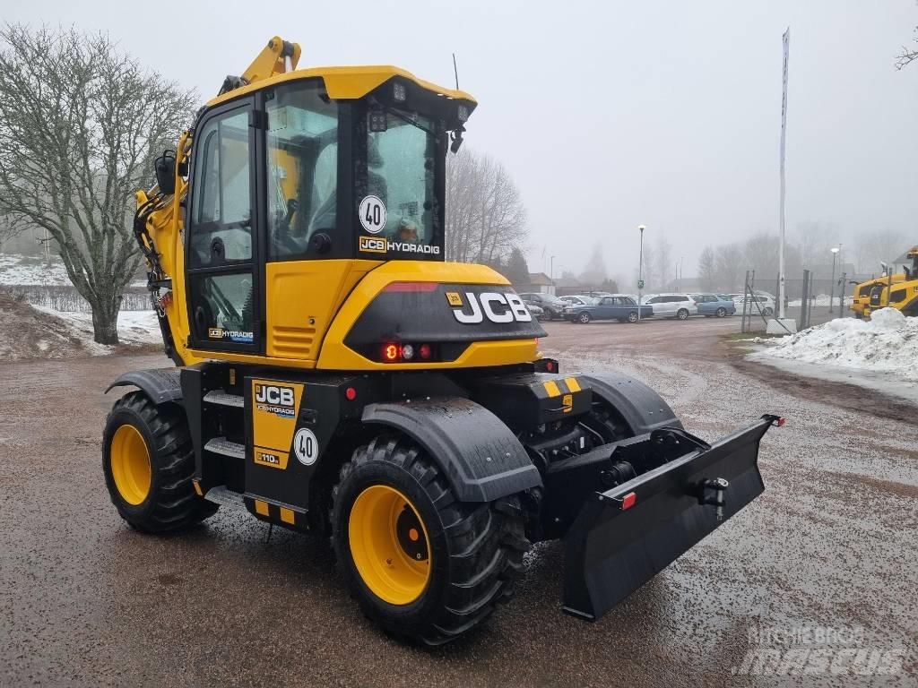JCB Hydradig 110W Bagri na kolesih