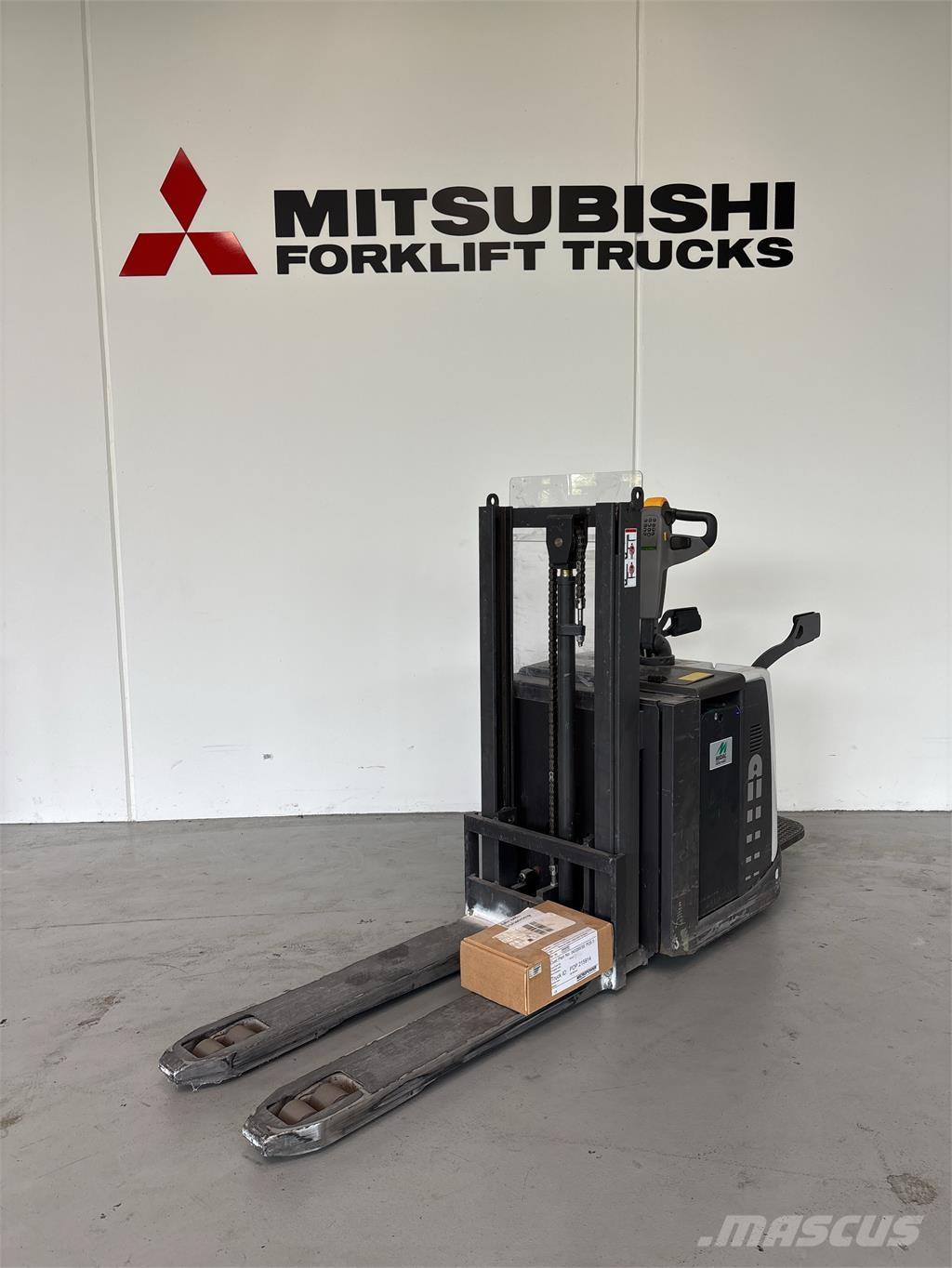 Atlet PDP200 Samopogonski ročni viličarji