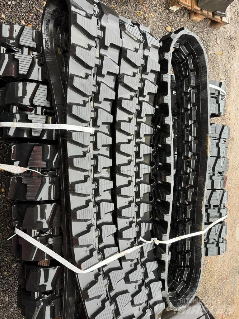 JCB RUBBER TRACKS Gosenice