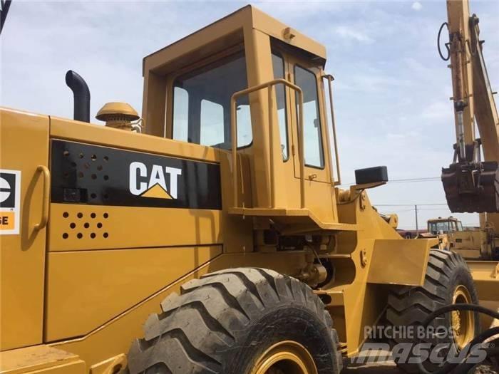 CAT 966E Kolesni nakladalci