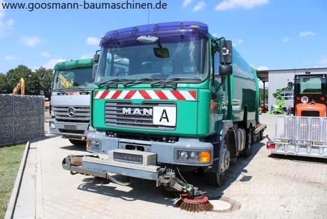 MAN M32 Pometalni stroji