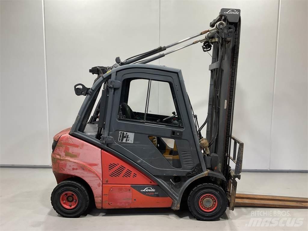 Linde H25D-02 Dizelski viličarji