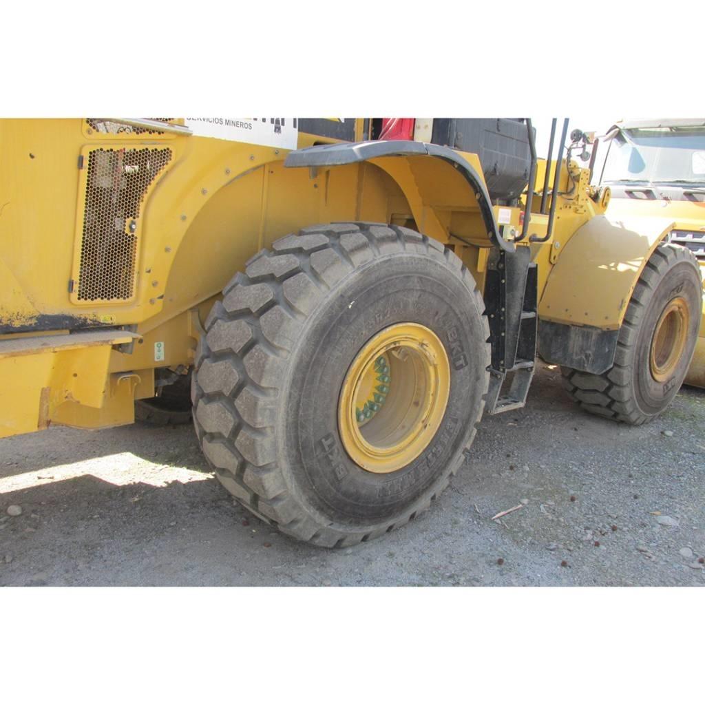 CAT CAT 966L Kolesni nakladalci