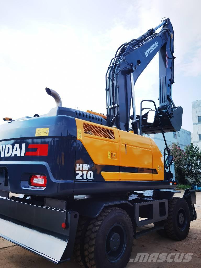 Hyundai HW 210 A Bagri na kolesih