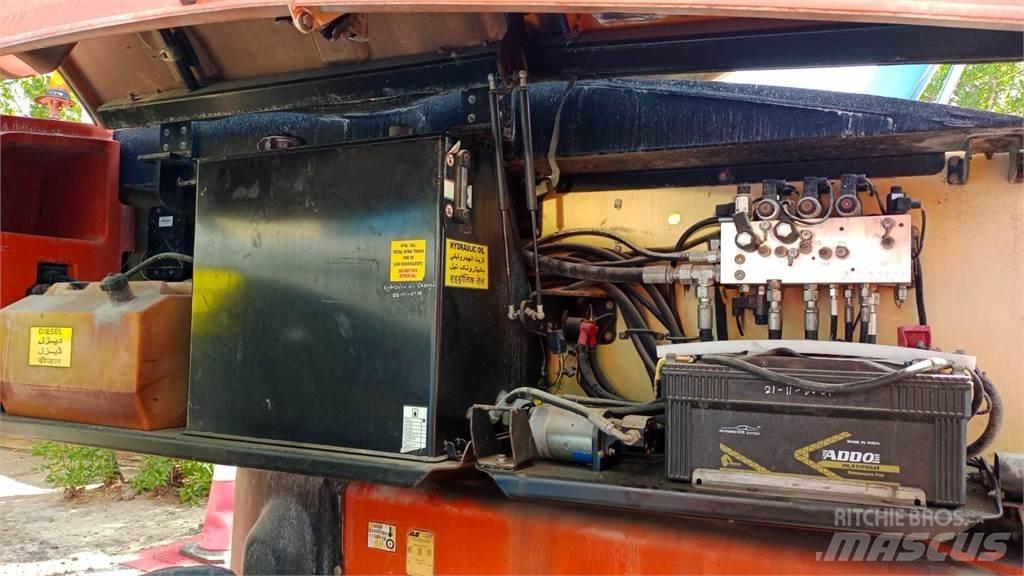 JLG 1200SJP Teleskopske dvižne ploščadi