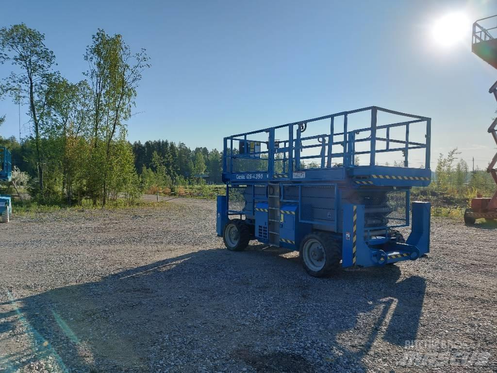 Genie GS 4390 Škarjaste dvižne ploščadi