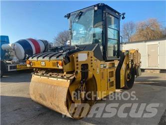 CAT CB 44 B Dvojni valjarji