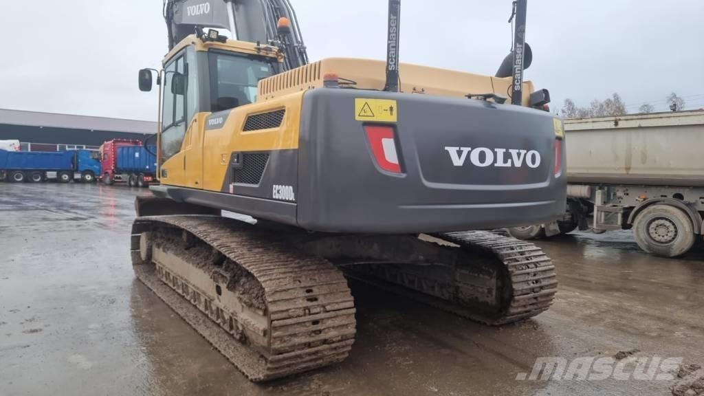 Volvo EC 300 D Bagri goseničarji