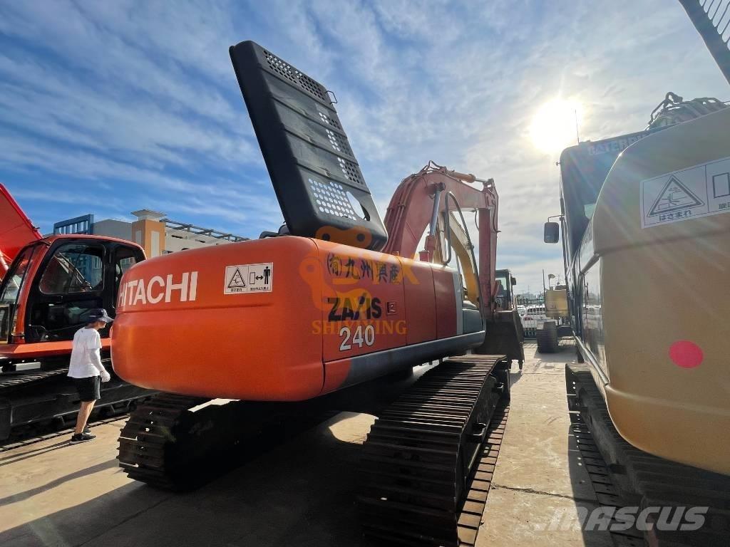 Hitachi ZX 240 Bagri goseničarji
