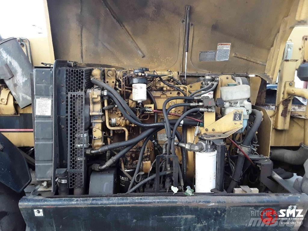 CAT TH 62 Druga dvigala in dvižne ploščadi