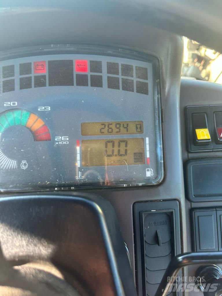 Renault Ares 550 RX Traktorji