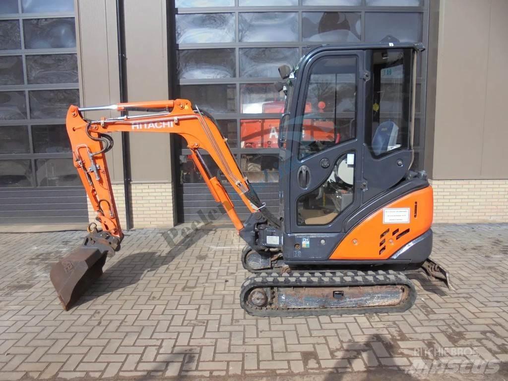 Hitachi Zaxis 18-3 Mini bagri <7t