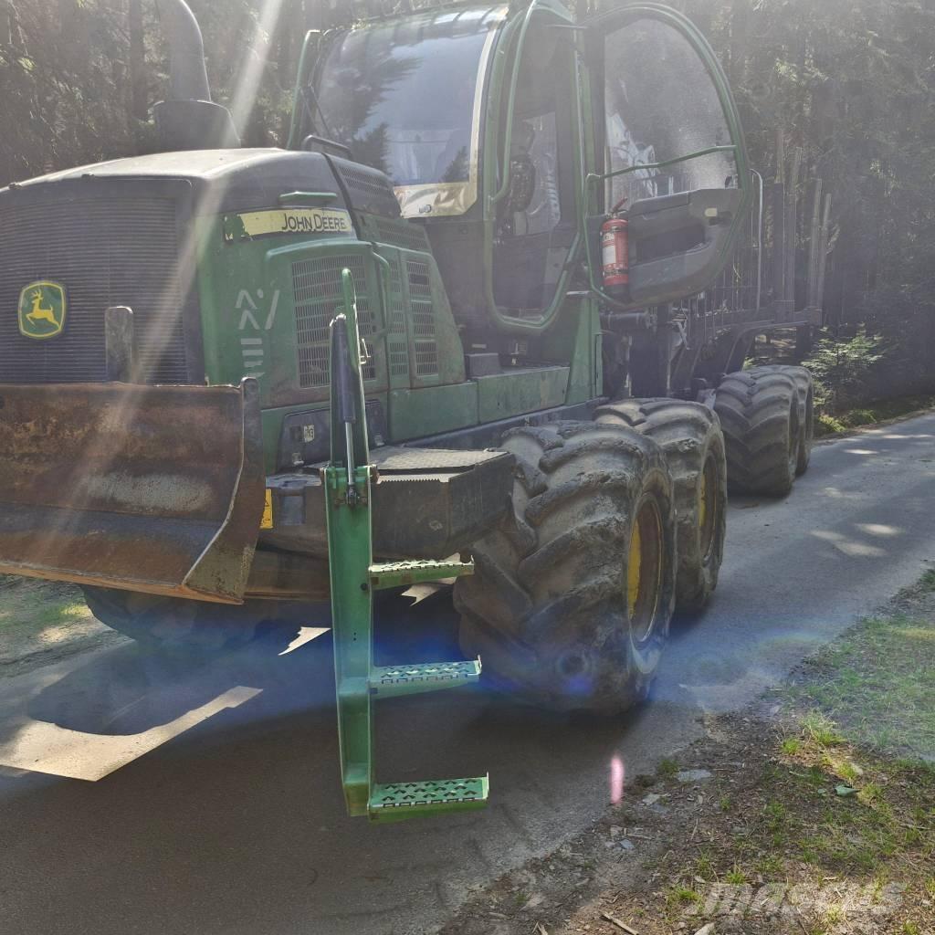 John Deere 1210 G Forwarderji