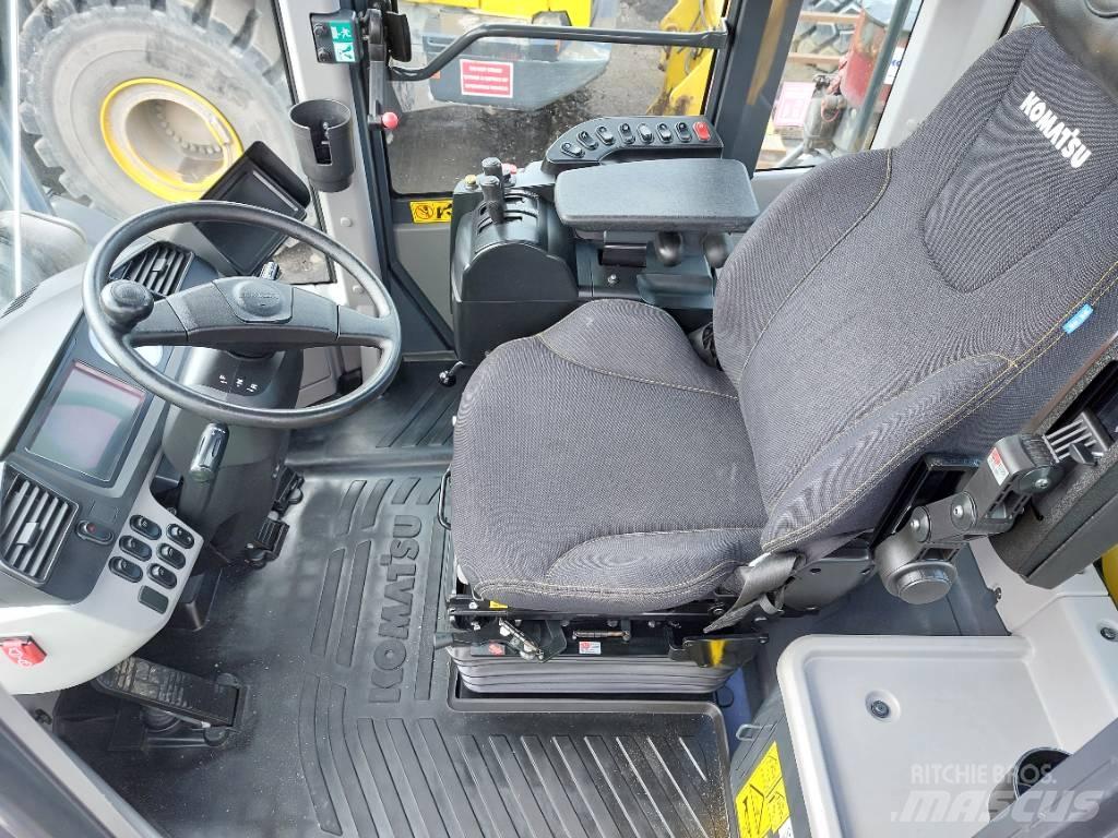 Komatsu WA470-8 Kolesni nakladalci