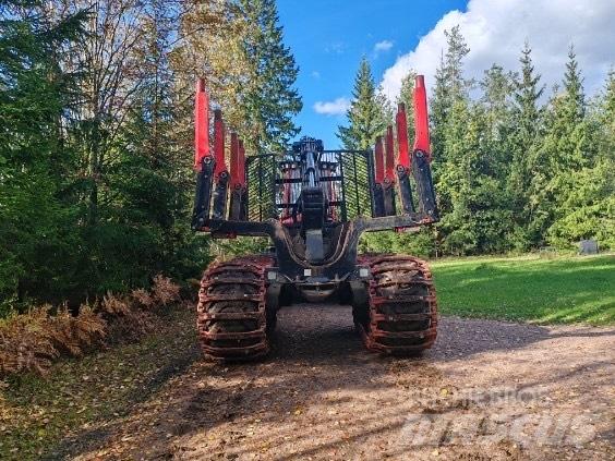 Komatsu 875 Forwarderji