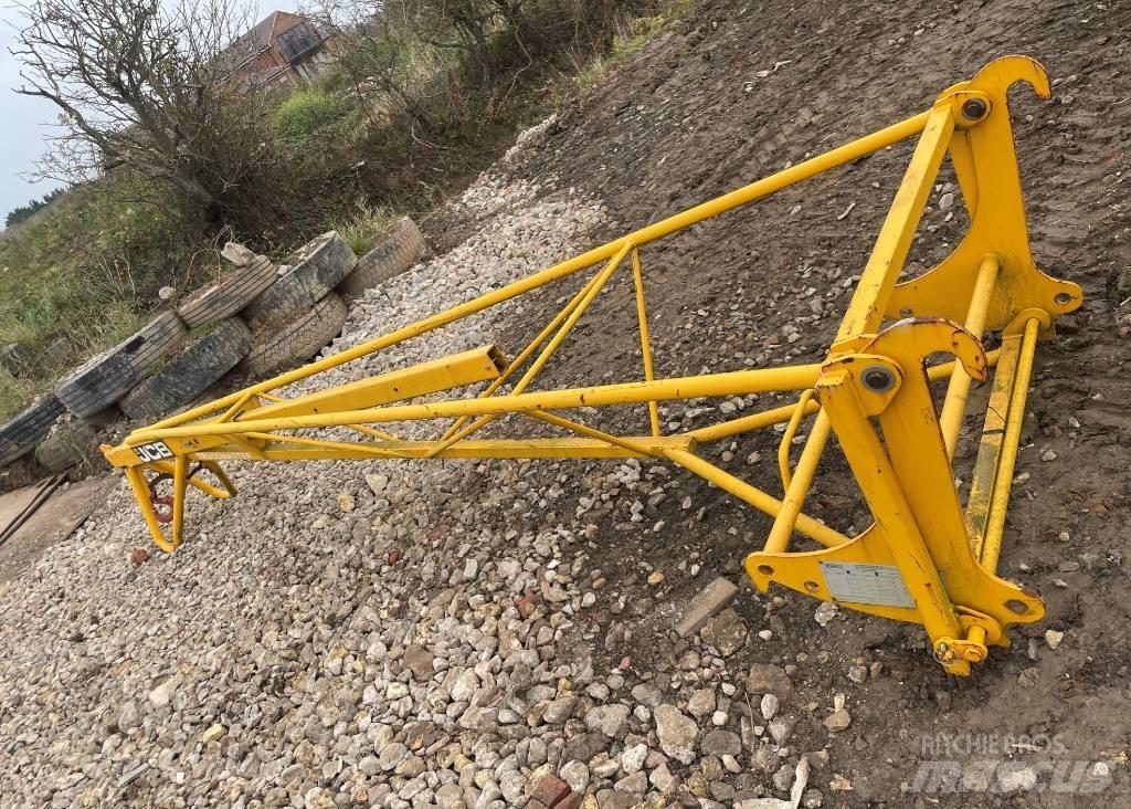 JCB Trussmaster Teleskopski viličarji
