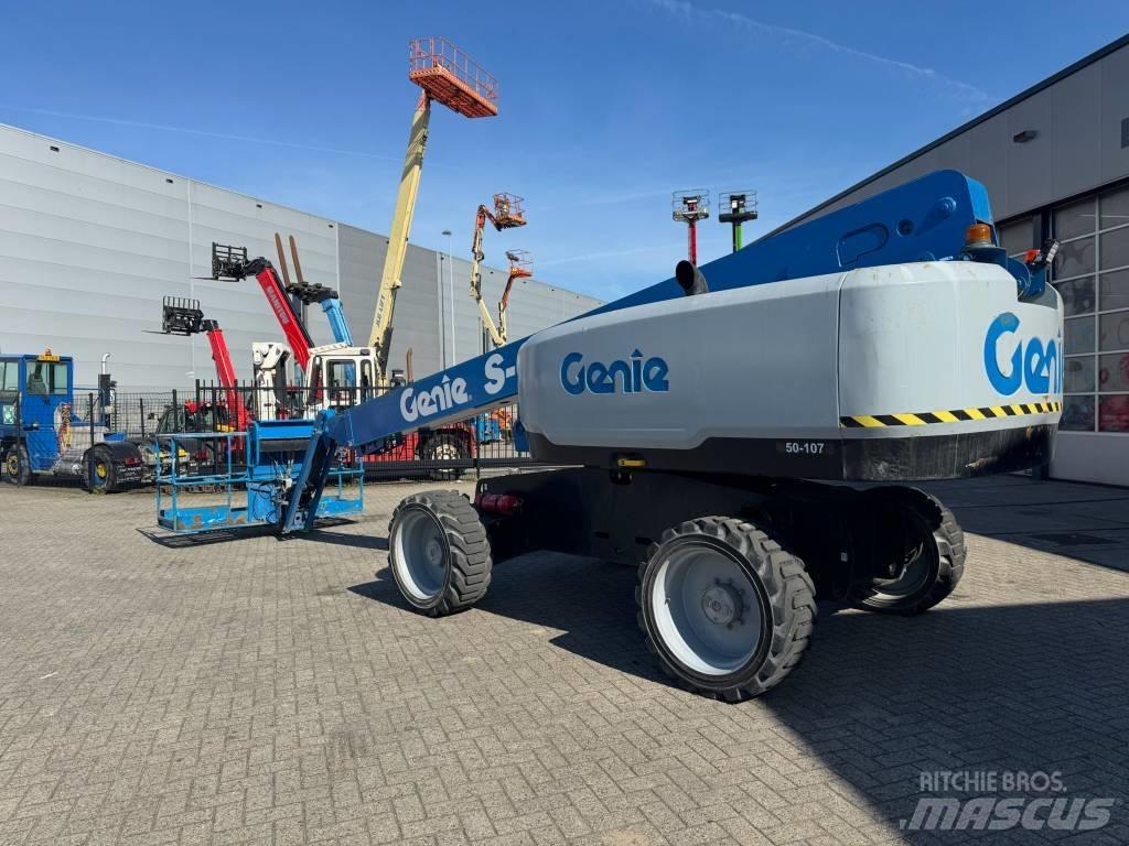 Genie S 65 Teleskopske dvižne ploščadi