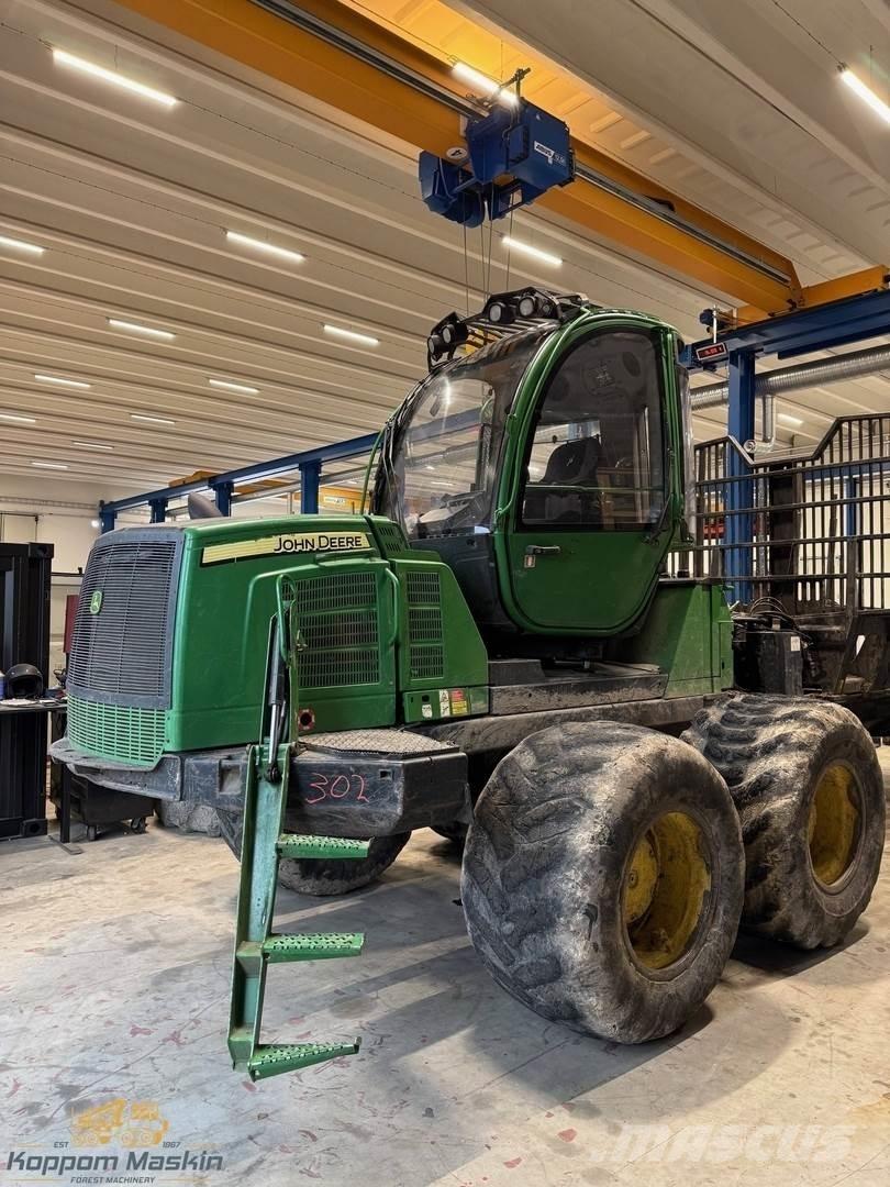 John Deere 1210E Forwarderji