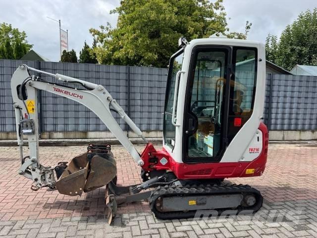 Takeuchi TB 216 Mini bagri <7t