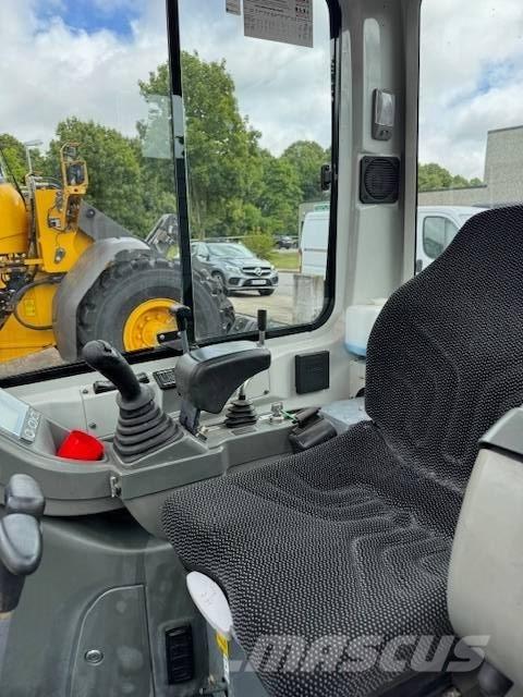 Takeuchi TB 216 Mini bagri <7t