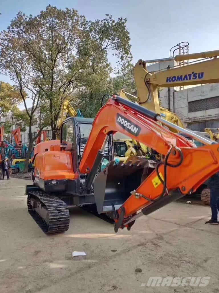 Doosan DX 60-9C Bagri goseničarji