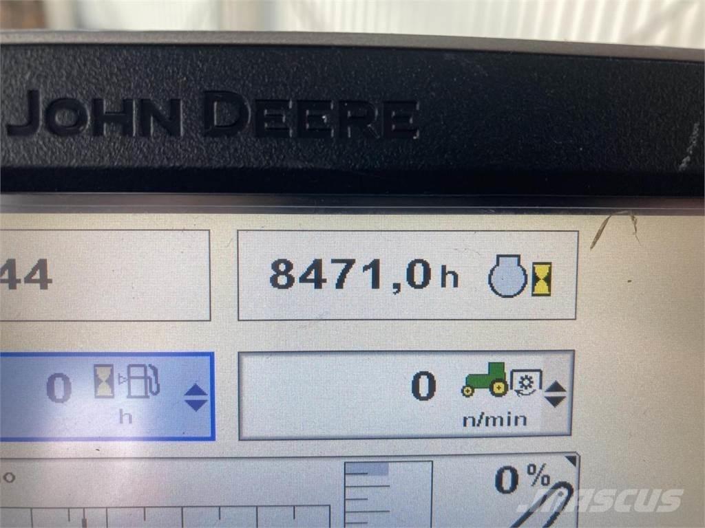 John Deere 6190R Traktorji