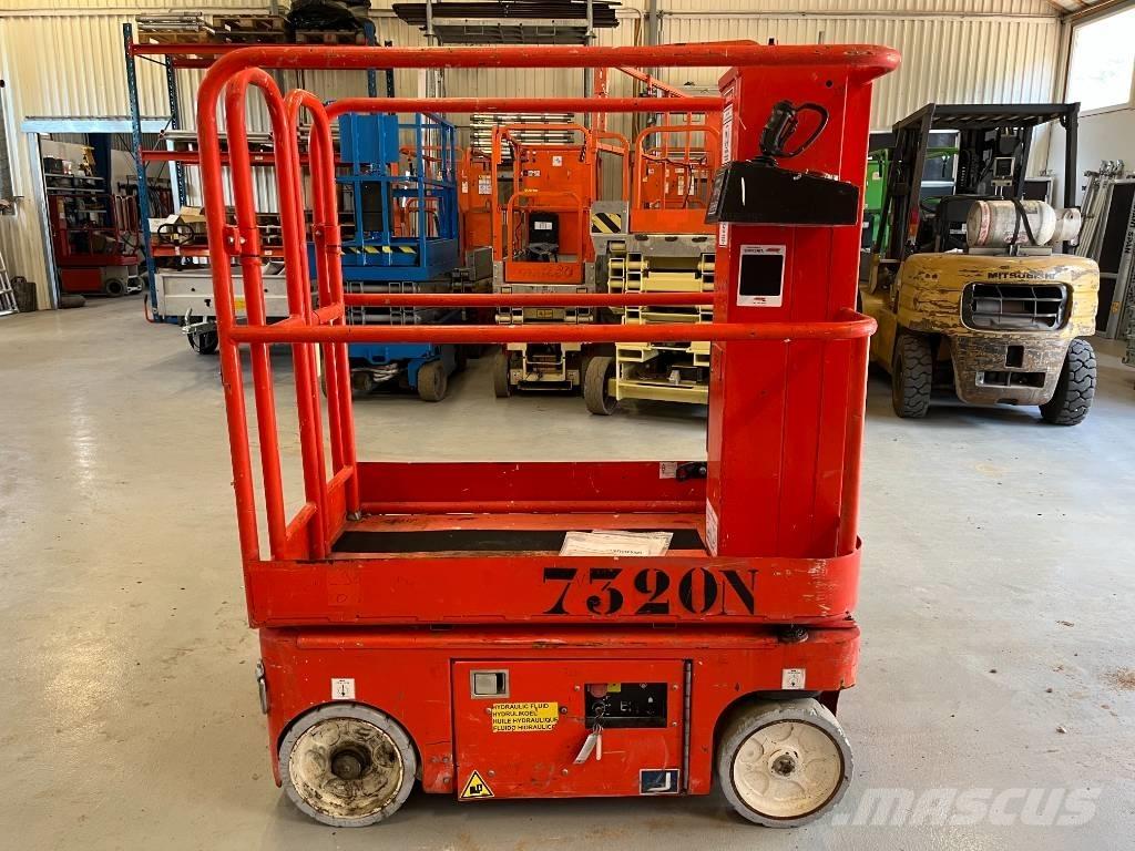 Snorkel TM 12 Vertikalna dvigala